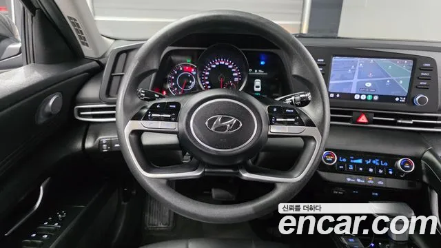 Hyundai AVANTE Avante (CN7) — Фото автомобиля 12