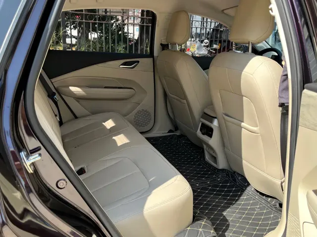 Wuling Starlight — Фото автомобиля 22