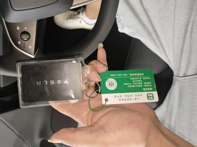 Tesla Model 3 — Фото автомобиля 8
