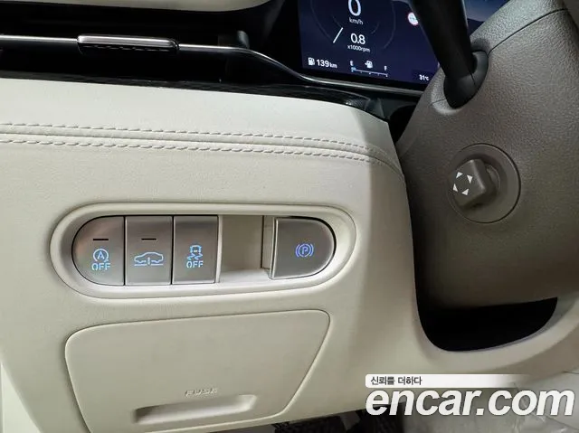 Genesis G90 Бензин 3.5 Turbo 2WD — Фото автомобиля 11