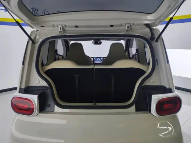Wuling Hongguang Mini EV — Фото автомобиля 4