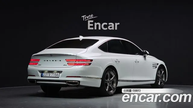 Genesis G80 RG3 — Фото автомобиля 2