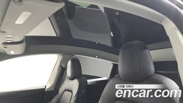 Tesla Model Y — Фото автомобиля 15