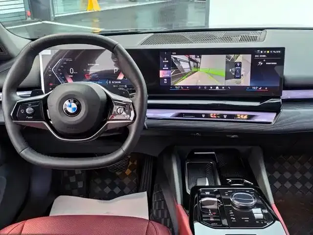 BMW 5 Series — Фото автомобиля 8