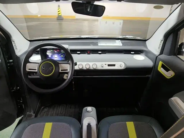 Wuling Hongguang Mini EV — Фото автомобиля 9