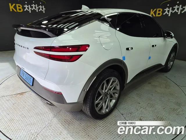 Genesis GV60 — Фото автомобиля 3