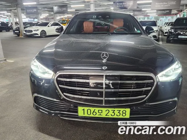 Mercedes-Benz S-Class — Фото автомобиля 3