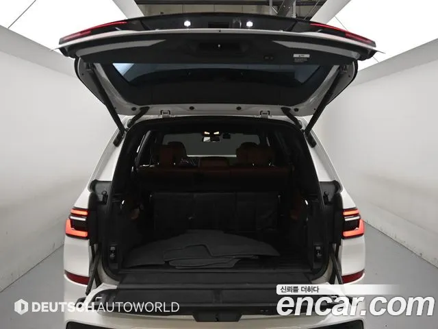 BMW X7 — Фото автомобиля 19