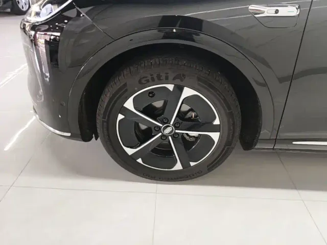 Shangjie SUV — Фото автомобиля 22