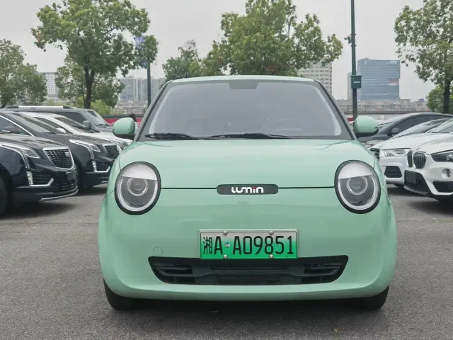 Changan Lumin — Фото автомобиля 2