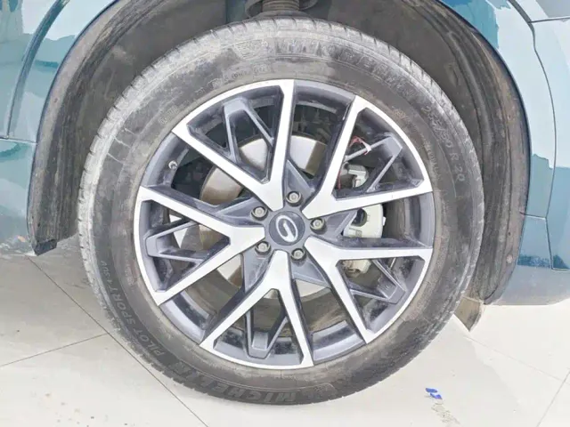 GAC Trumpchi GS8 — Фото автомобиля 6