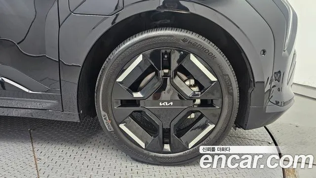 Kia EV3 — Фото автомобиля 18