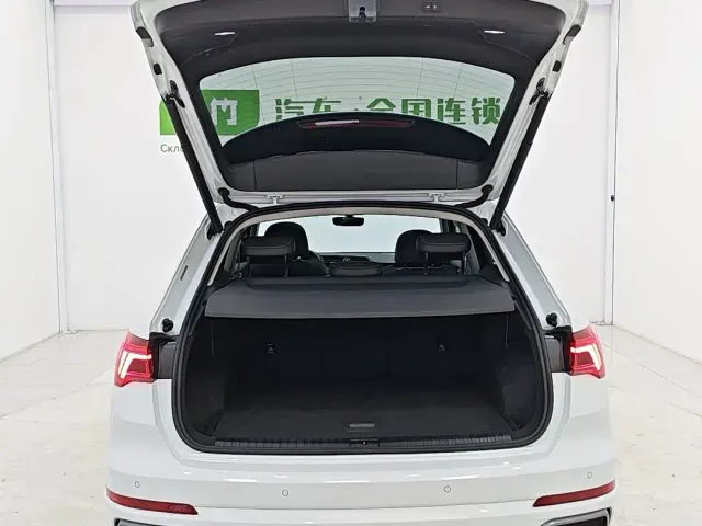 Audi Q3 — Фото автомобиля 14