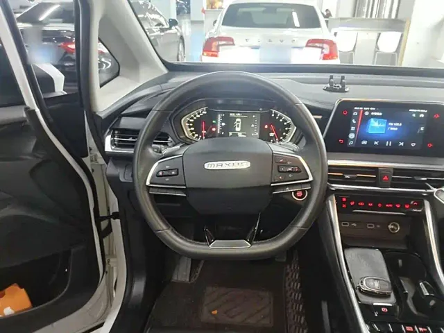 Maxus G50 — Фото автомобиля 10