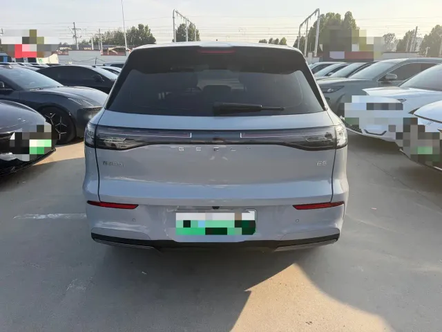 Geely Galaxy E5 — Фото автомобиля 10