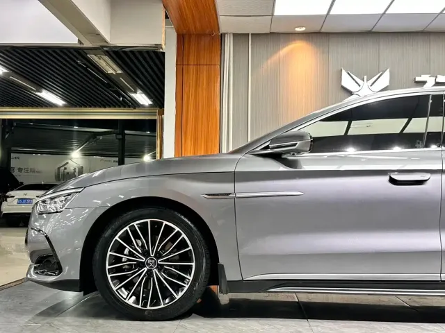 BYD Han — Фото автомобиля 4