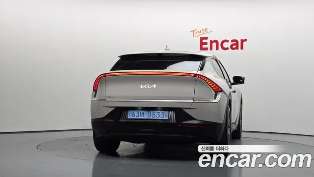 Kia EV6 Long Range — Фото автомобиля 4