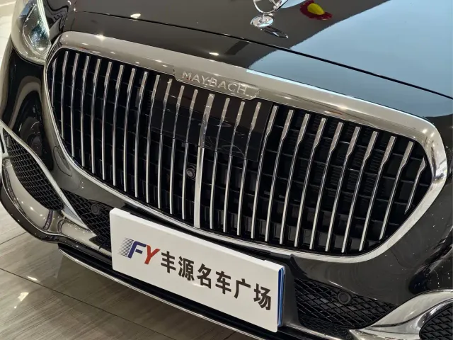 Mercedes-Benz Maybach S-Class — Фото автомобиля 24