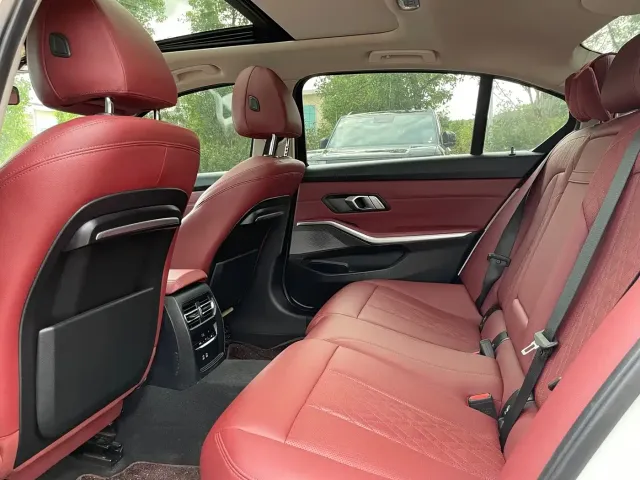 BMW BMW 3 Series 2022 320Li M Sport Package — Фото автомобиля 7
