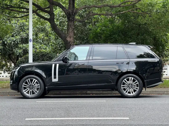 Land Rover Range Rover — Фото автомобиля 22