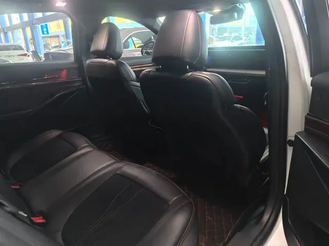 Ford Mondeo — Фото автомобиля 5