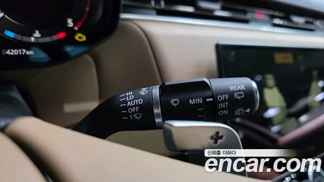 Land Rover Range Rover Sport — Фото автомобиля 30