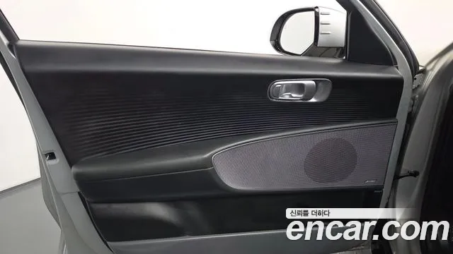 Hyundai Ioniq 6 — Фото автомобиля 13