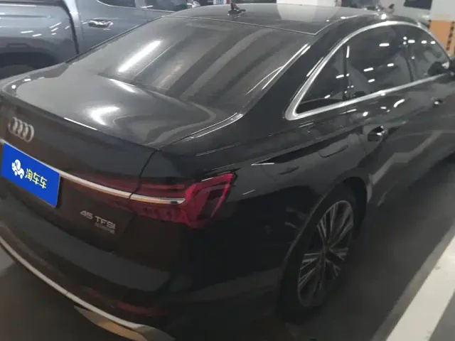 Audi A6L — Фото автомобиля 3
