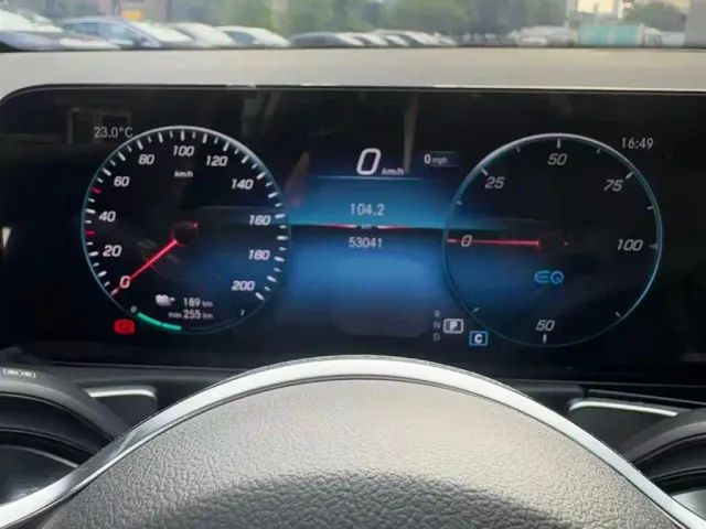 Mercedes-Benz EQB — Фото автомобиля 20