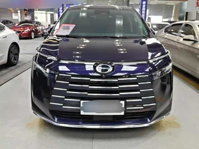 GAC Trumpchi E8 — Фото автомобиля 2