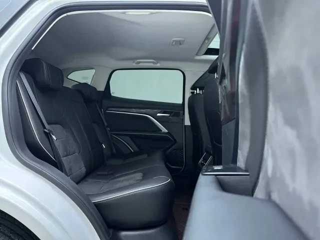 Haval H6 — Фото автомобиля 10