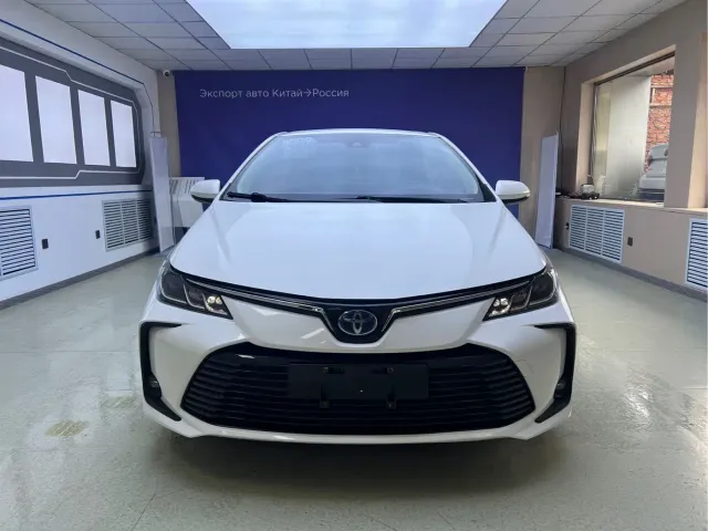 Toyota Corolla — Фото автомобиля 2