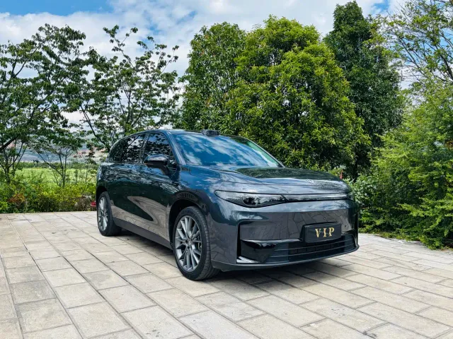Leapmotor C10 — Фото автомобиля 3