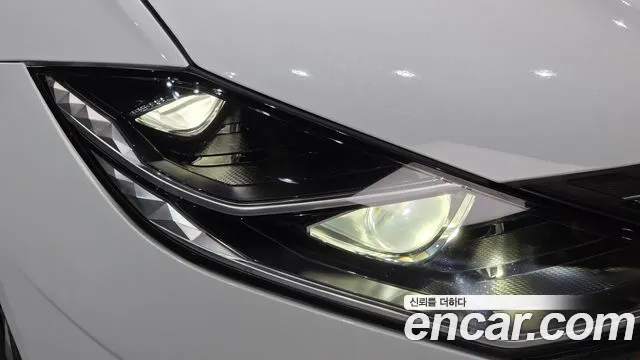 Hyundai Grandeur — Фото автомобиля 22
