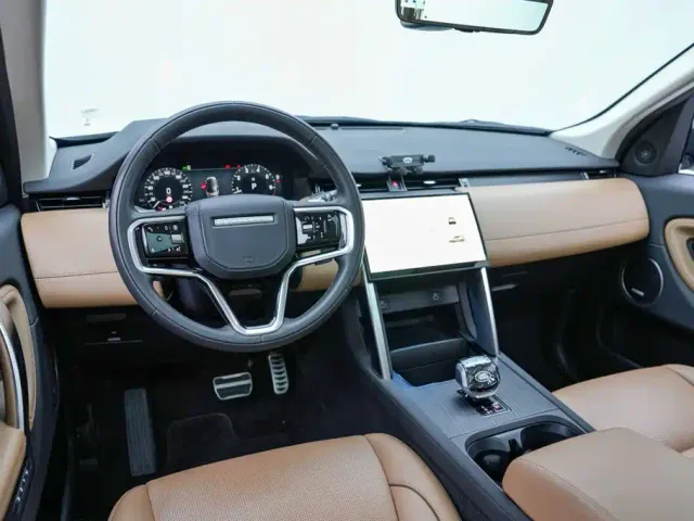 Land Rover Discovery Sport — Фото автомобиля 7