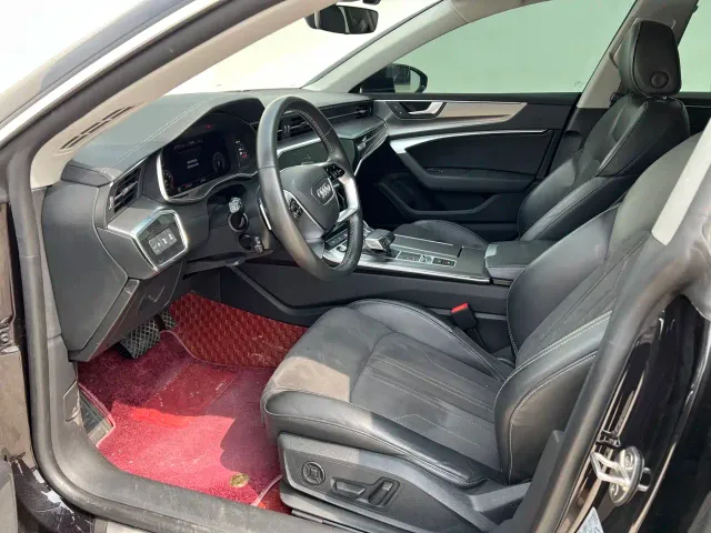 Audi A7L — Фото автомобиля 7
