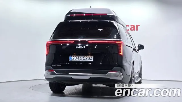 Kia Carnival — Фото автомобиля 4