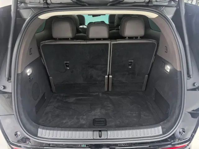 Li Auto MEGA — Фото автомобиля 18