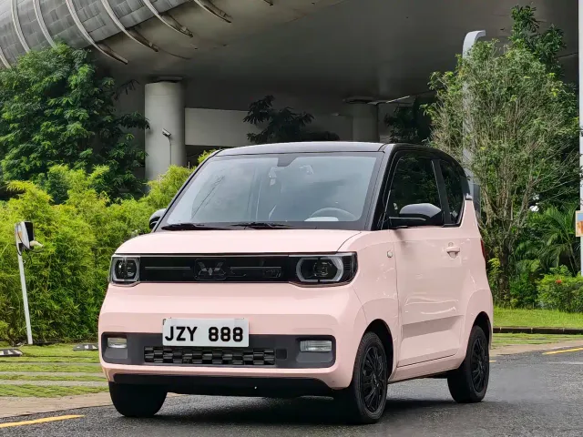 Фотография автомобиля — Wuling Hongguang Mini EV