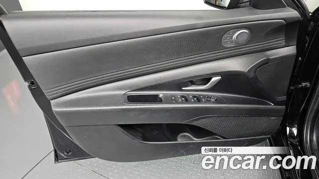 Hyundai Avante — Фото автомобиля 13