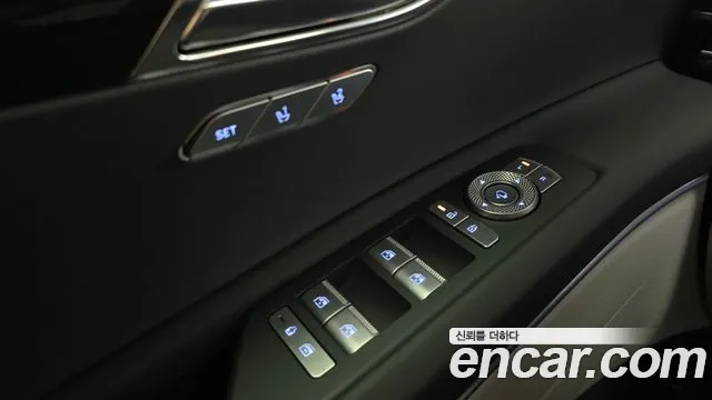 Genesis GV80 — Фото автомобиля 30