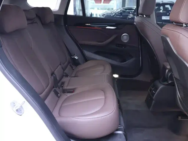 BMW X1 — Фото автомобиля 22