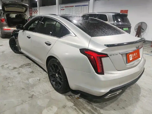 Cadillac CT5 — Фото автомобиля 6