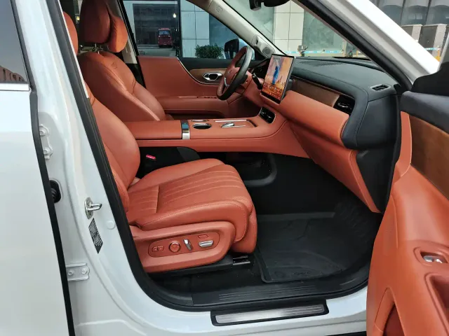 GAC Trumpchi Xiangwang S9 — Фото автомобиля 17