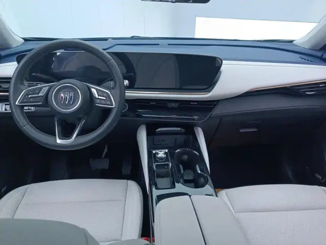 Buick Envision Plus — Фото автомобиля 12