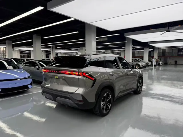 Geely Galaxy L7 — Фото автомобиля 13