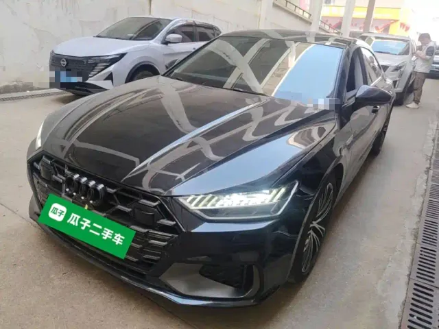 Фотография автомобиля — Audi A7L