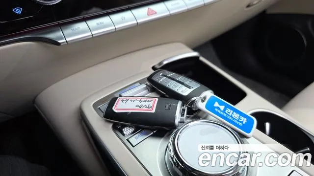 Genesis GV70 2.5T Бензин 2WD — Фото автомобиля 22