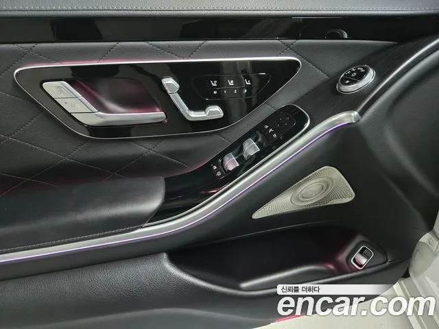 Mercedes-Benz S-Class — Фото автомобиля 16