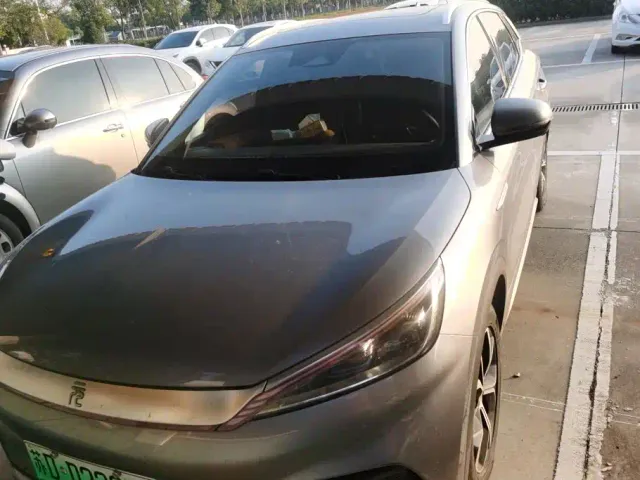 BYD Yuan PLUS — Фото автомобиля 2